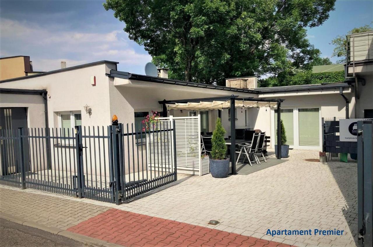 Bialy Dom - 2 Bedrooms Katowice Ngoại thất bức ảnh