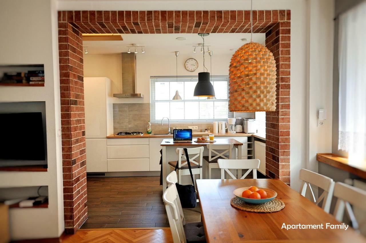 Bialy Dom - 2 Bedrooms Katowice Ngoại thất bức ảnh