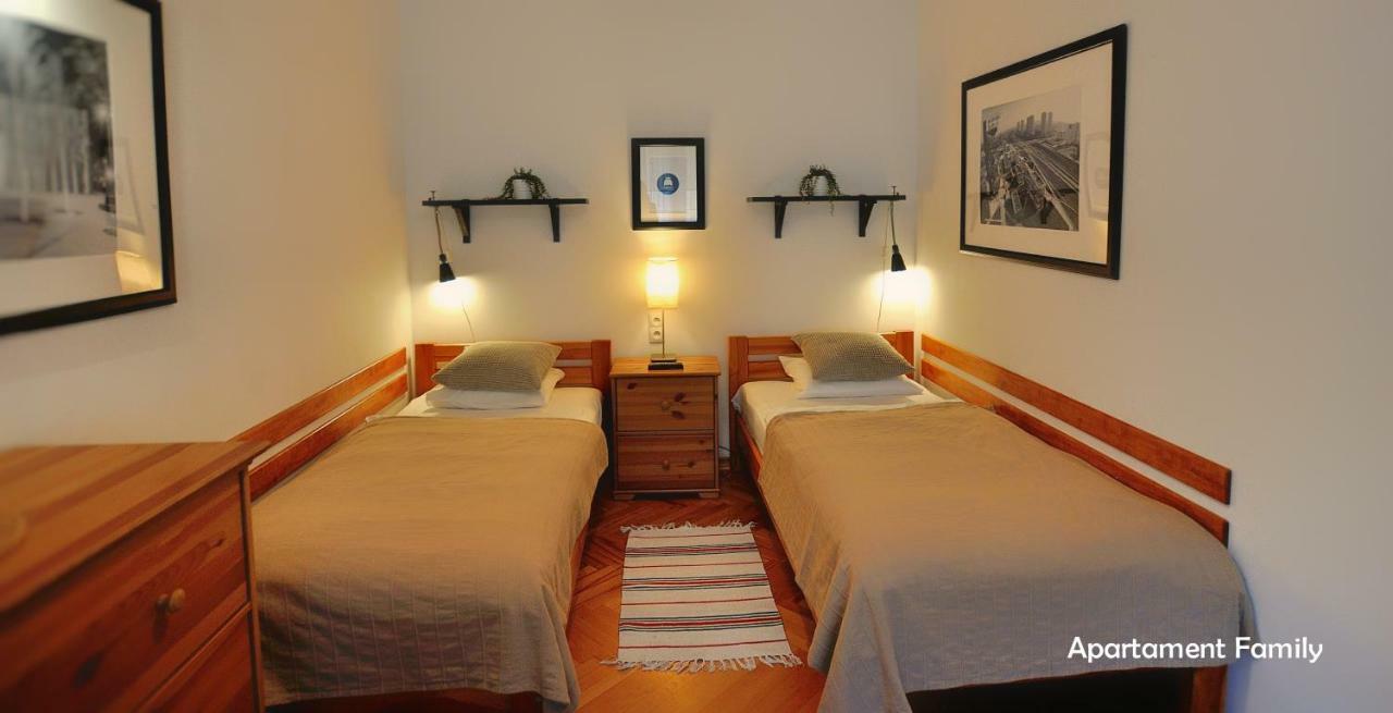 Bialy Dom - 2 Bedrooms Katowice Ngoại thất bức ảnh