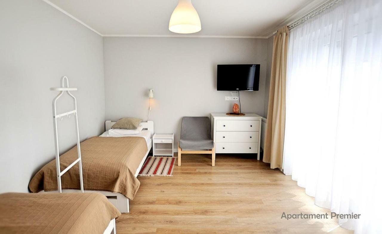 Bialy Dom - 2 Bedrooms Katowice Ngoại thất bức ảnh